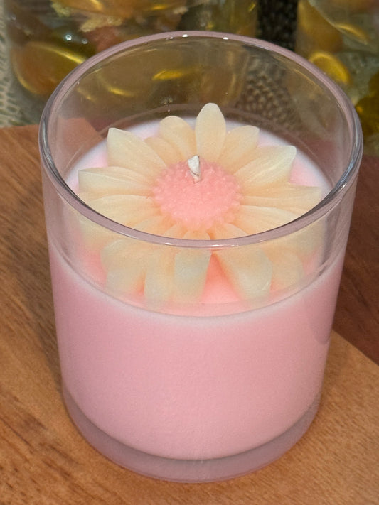 Blooming Daisy Candle